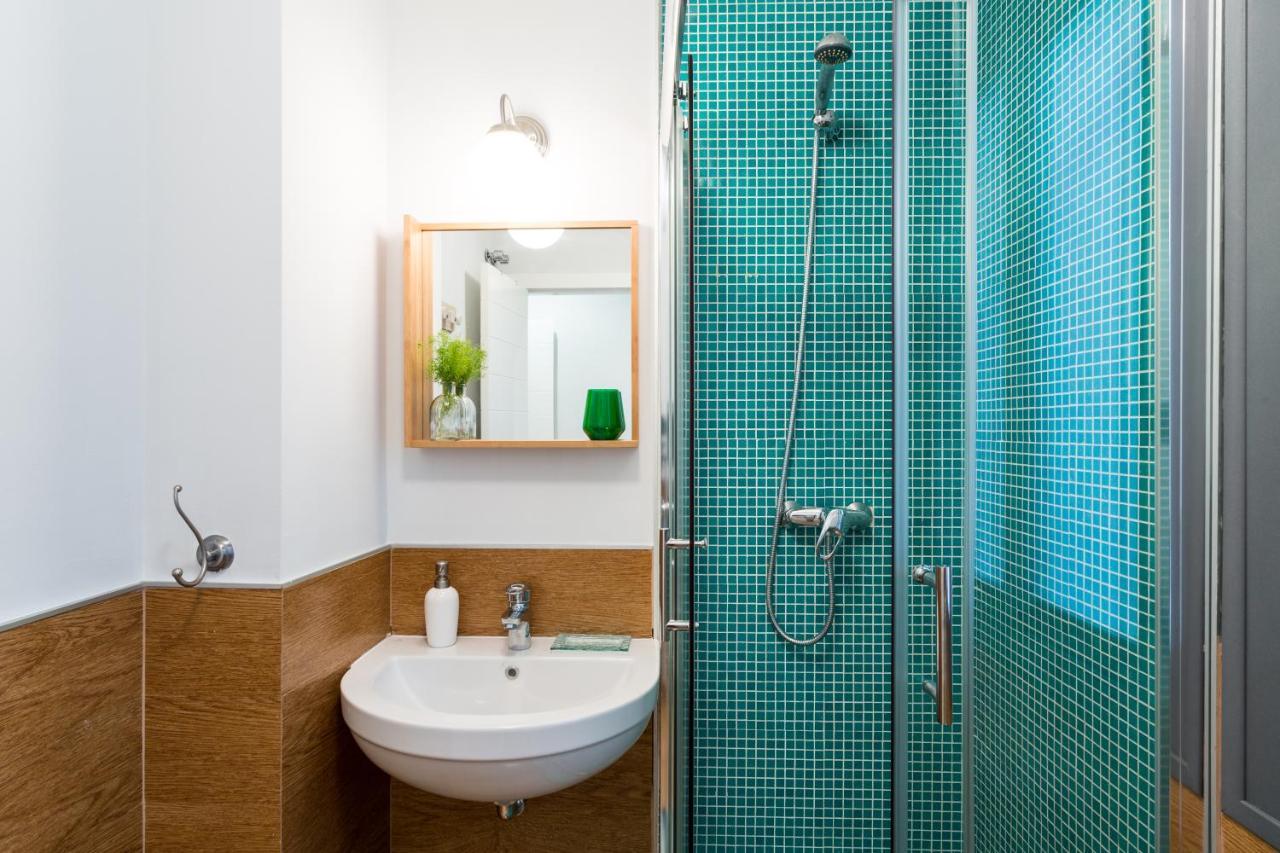Apartamentos Rg Alameda De Hercules Seville Exterior photo