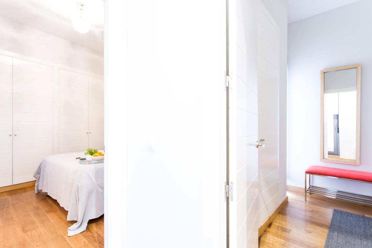 Apartamentos Rg Alameda De Hercules Seville Exterior photo