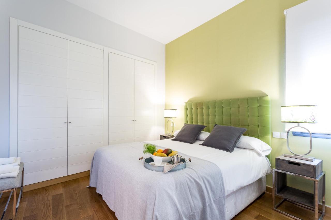 Apartamentos Rg Alameda De Hercules Seville Exterior photo